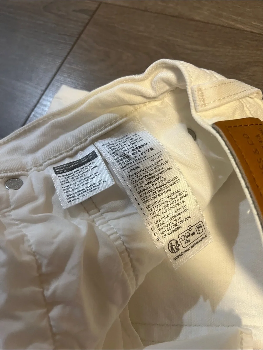 Levis levis are too